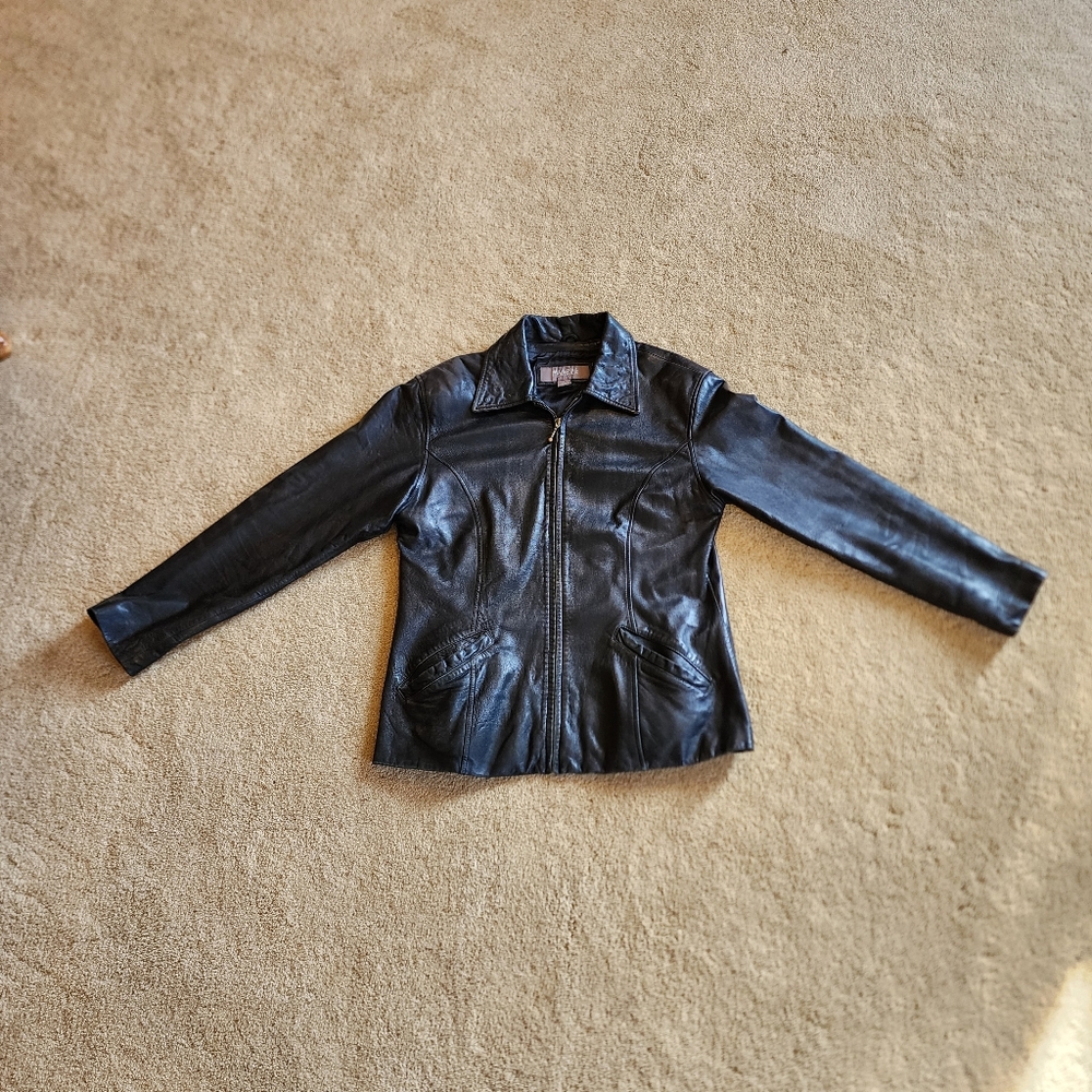 🖤🖤 Wilson leather black jacket large: motivated to sell!!
